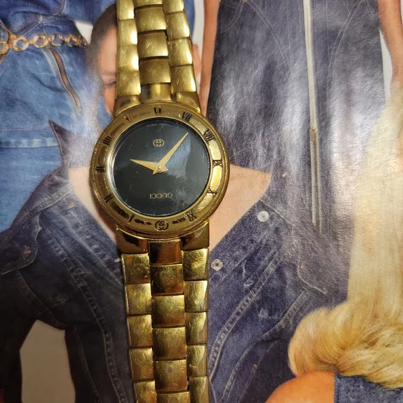 2XHP- VINTAGE WOMEN'S GUCCI BLACK FACE GOLD PLATED,STAINLESS STEEL WATCH/#3300L - Picture 9 of 13